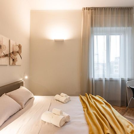 Elegant Design ApartmentDuomo-NavigliA/C E Wi-Fi Milan Exterior photo